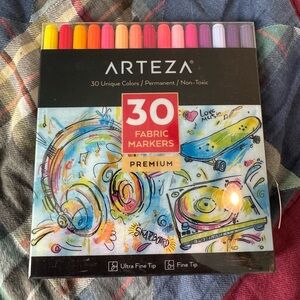 Prenium Arteza Fabric Markers Set NEW Arts and Crafts Gift